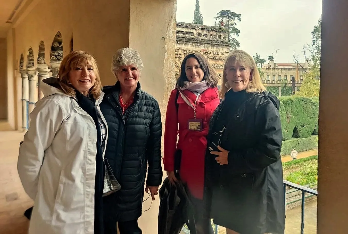 Private guided tour in the Alcazar of Seville with Laura in Sevilla