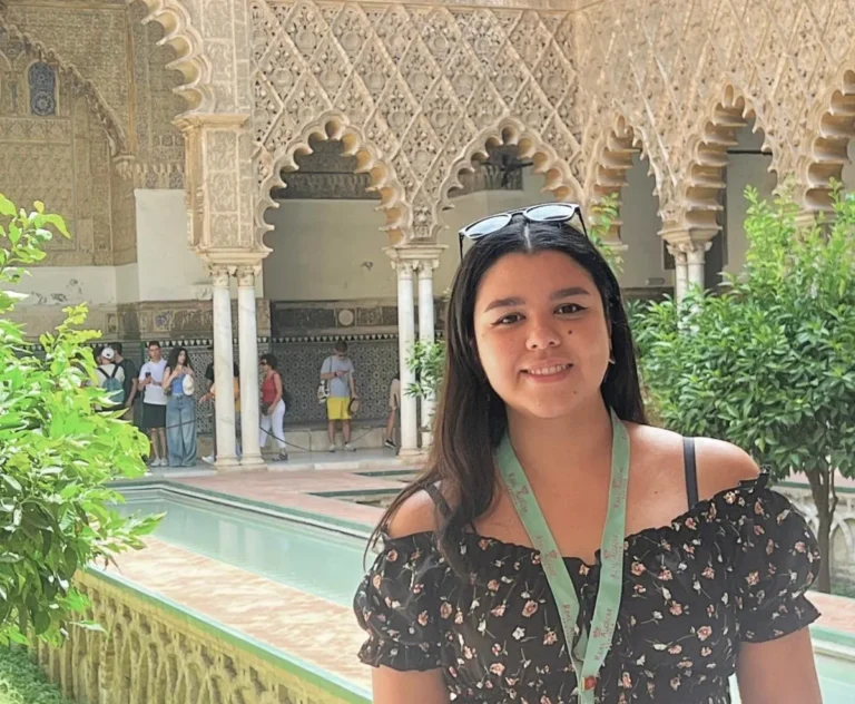 Alba Delgado, Founder & Official Licensed Guide, Seville